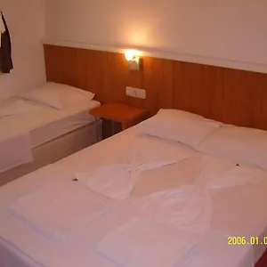 Gunisigi Oda ve Kahvaltı